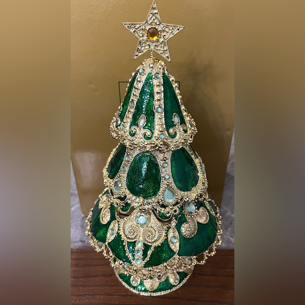 *RARE* Vintage jeweled Christmas Tree